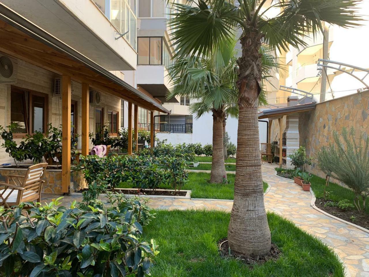 Guest Room Angolo Toscano Vlore Exterior photo